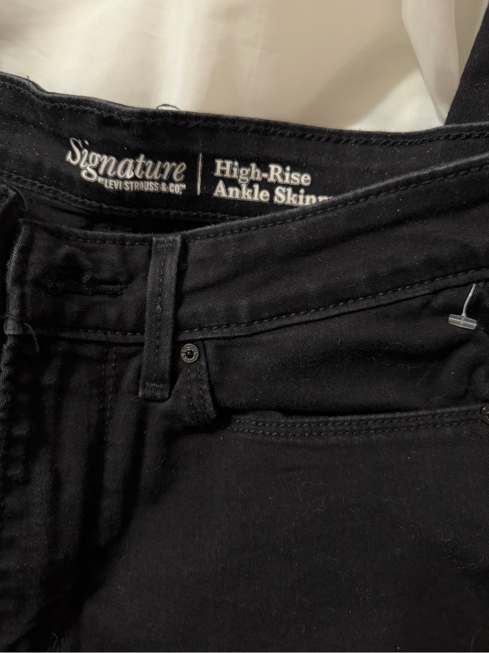 Levi Black stretch jeans